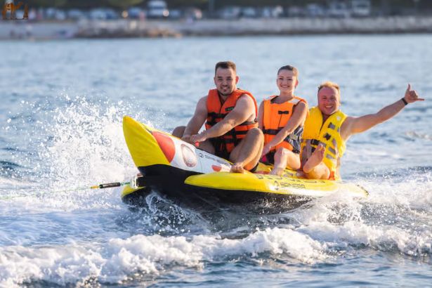 Banana Boat Ride Dubai